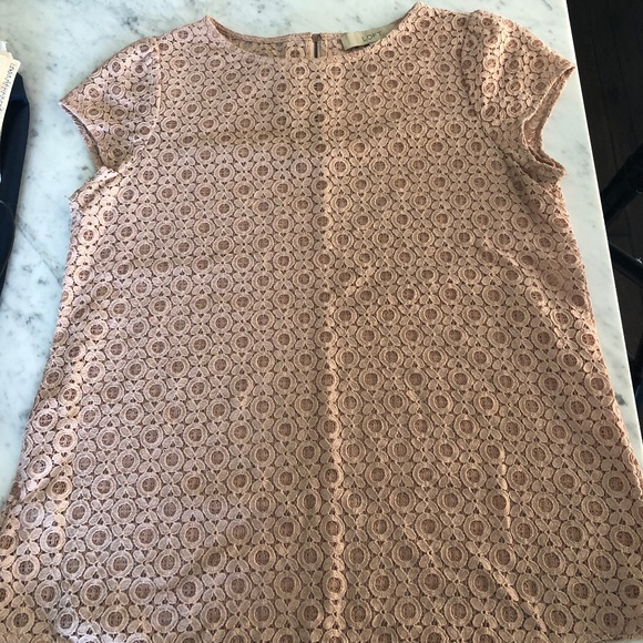 Ann Taylor Loft Lace Shortsleeve - Picture 2 of 3